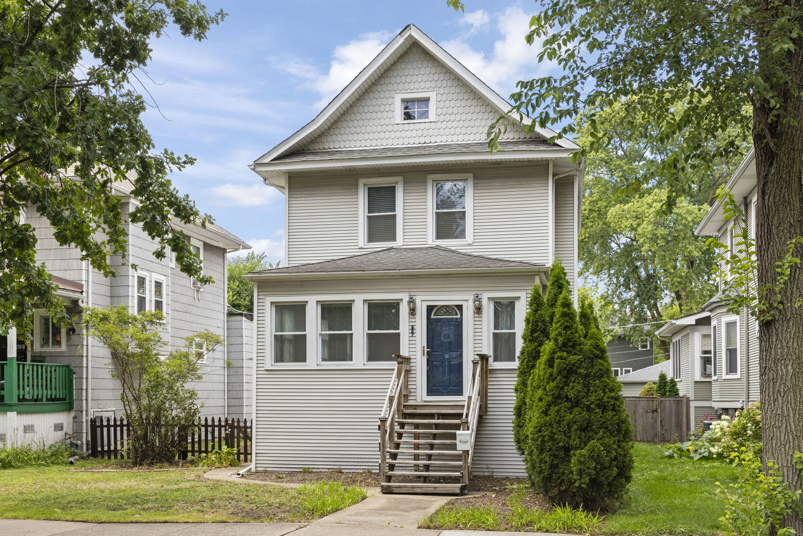 837 S Harvey Avenue, Oak Park, IL 60304