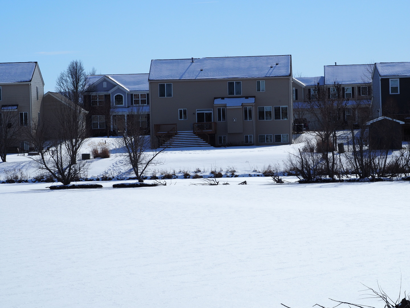 2441 Alan Dale Lane, Yorkville, IL 60560