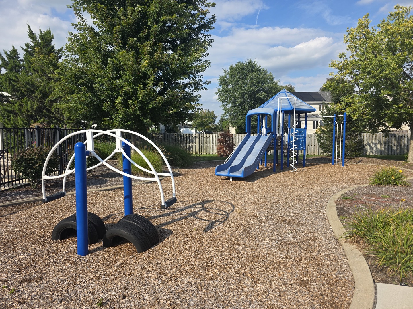 2441 Alan Dale Lane, Yorkville, IL 60560