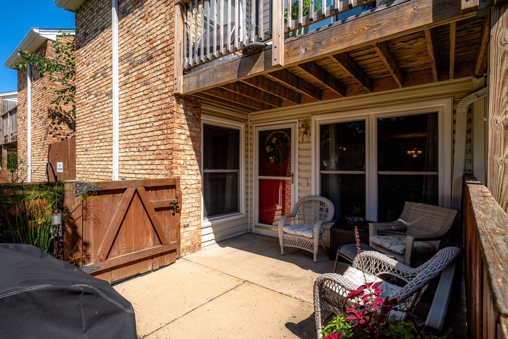 1940 Kenilworth Circle #D, Hoffman Estates, IL 60169