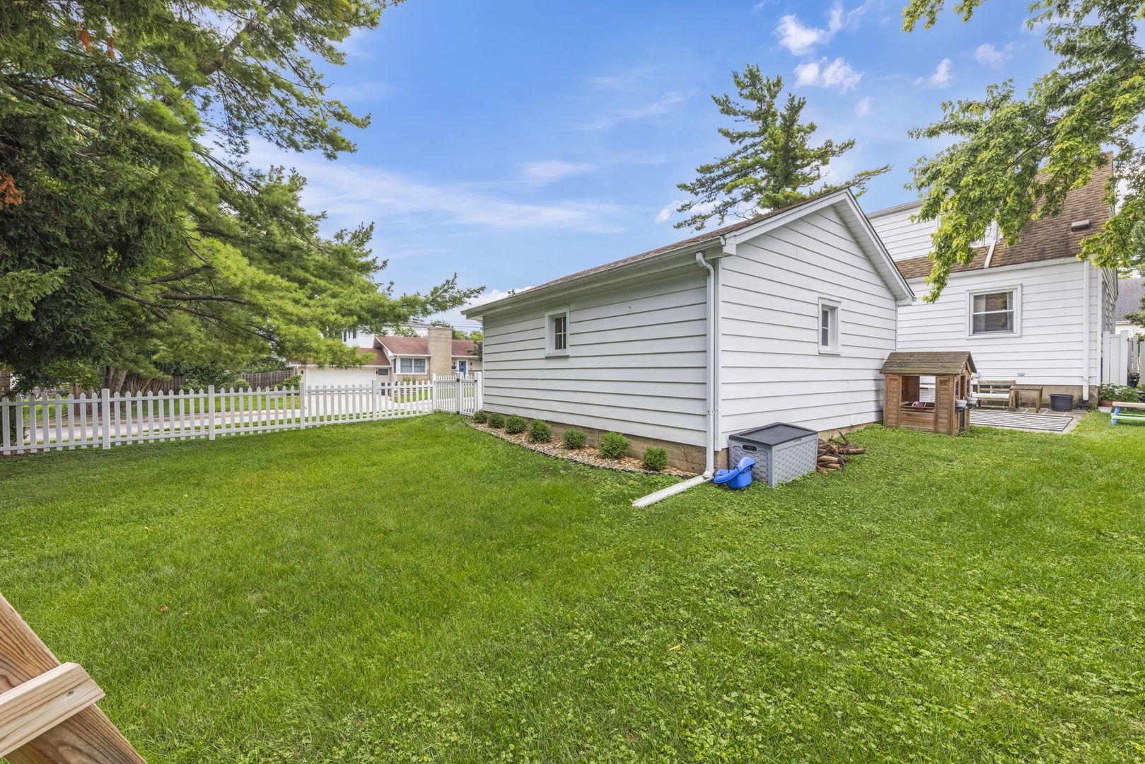 426 Elm Street, Glen Ellyn, IL 60137