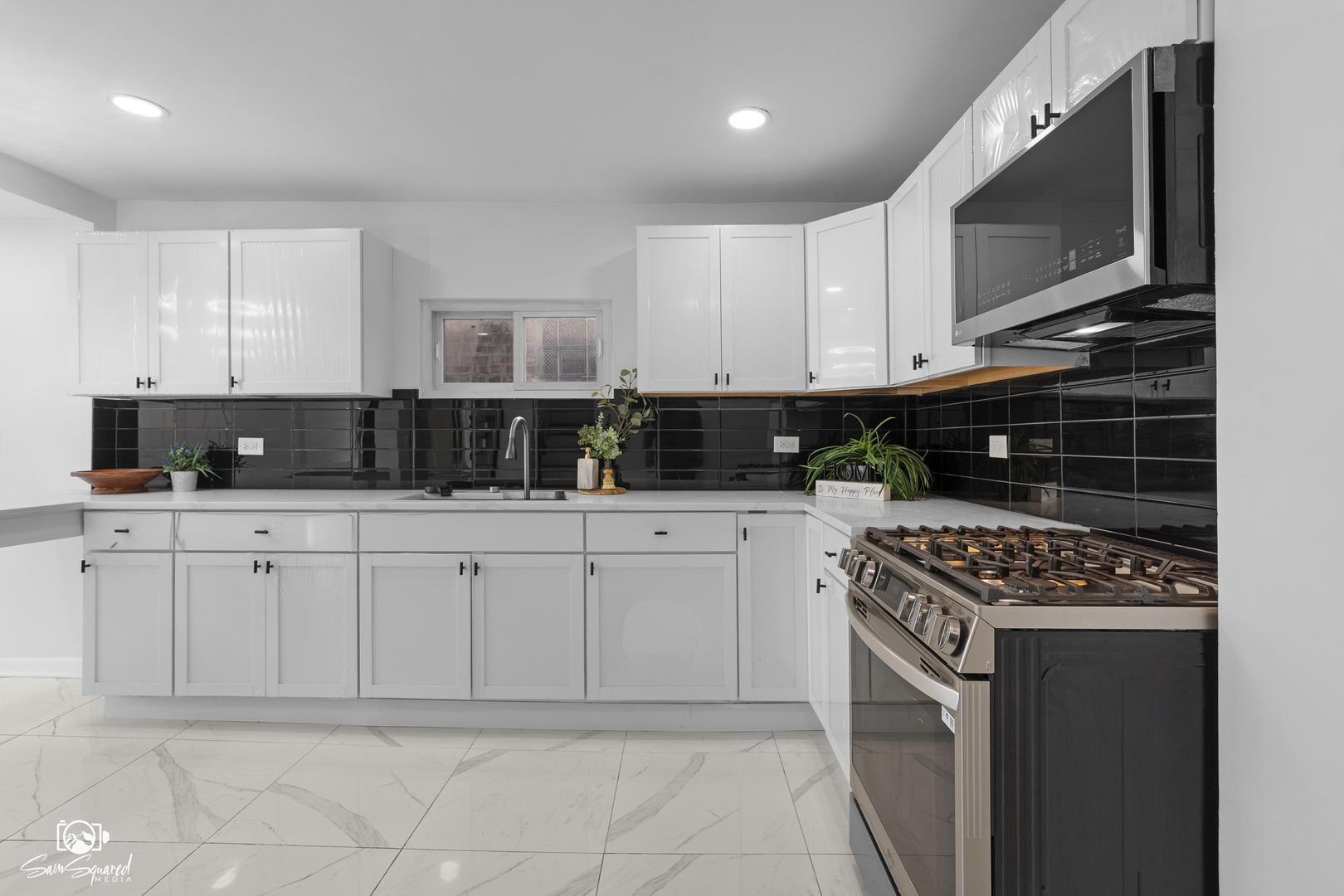 5636 S Carpenter Street, Chicago, IL 60621