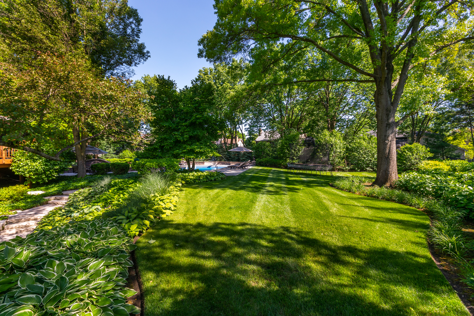 1091 Johnson Drive, Naperville, IL 60540