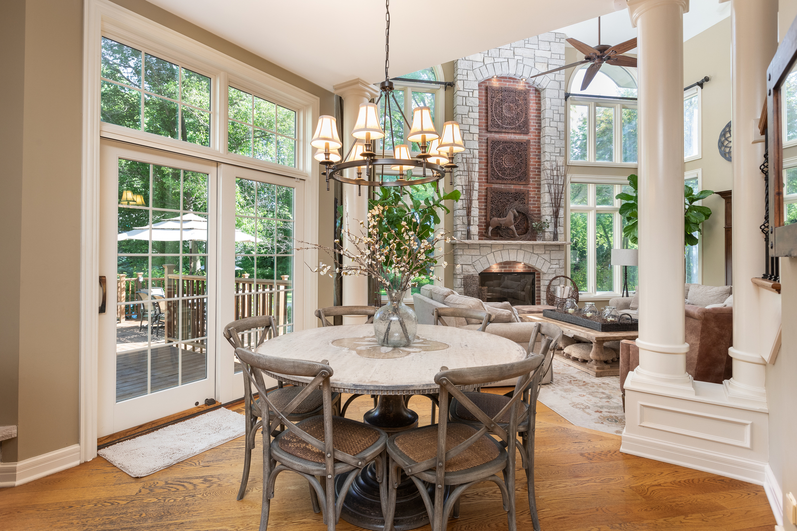1091 Johnson Drive, Naperville, IL 60540
