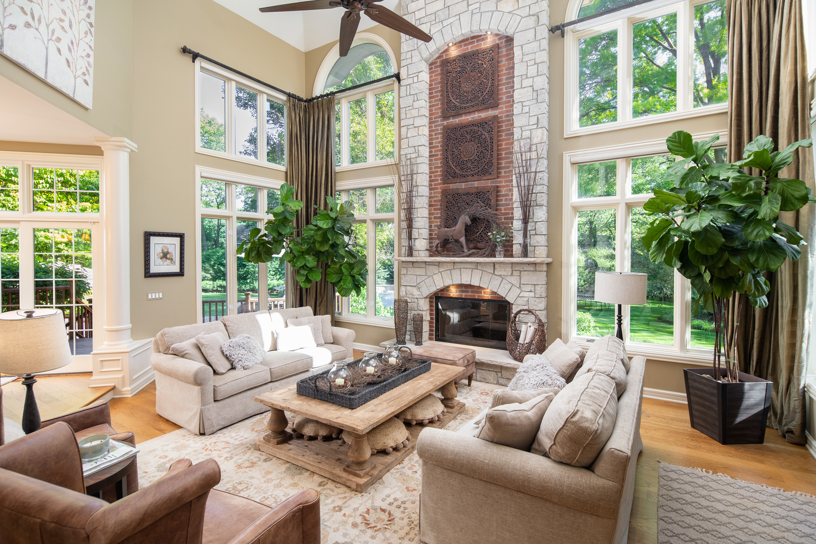 1091 Johnson Drive, Naperville, IL 60540