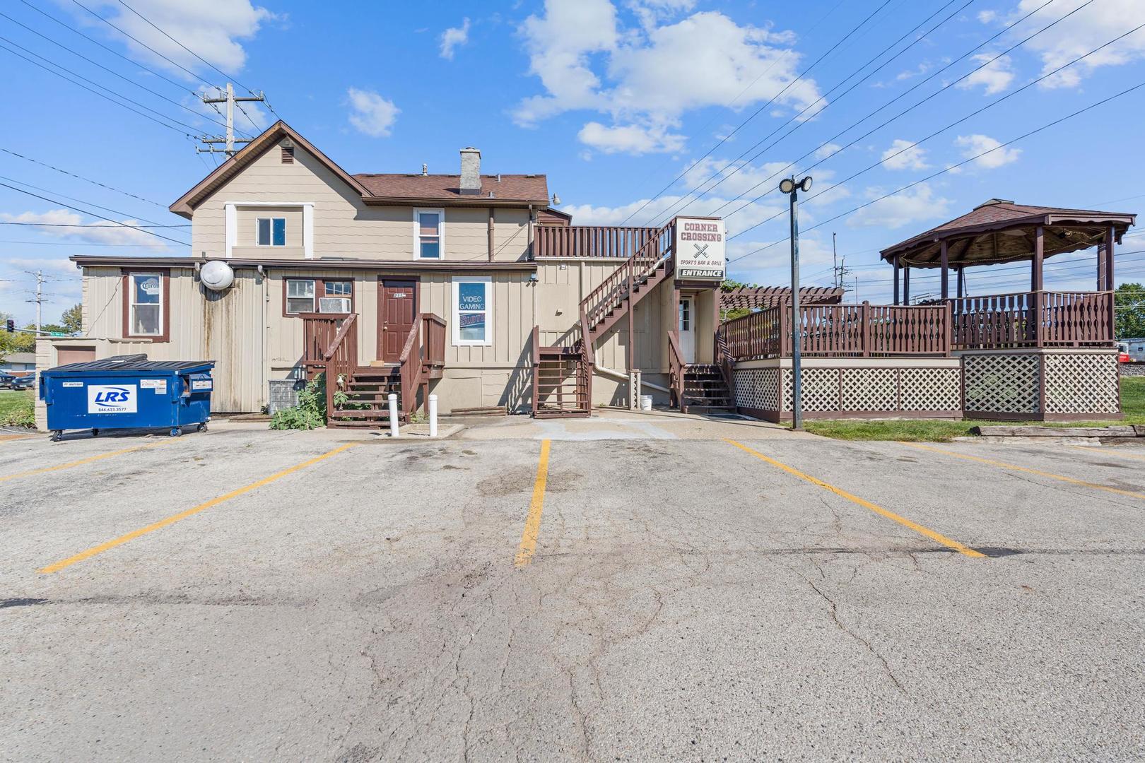 211 W Grass Lake Road, Lake Villa, IL 60046