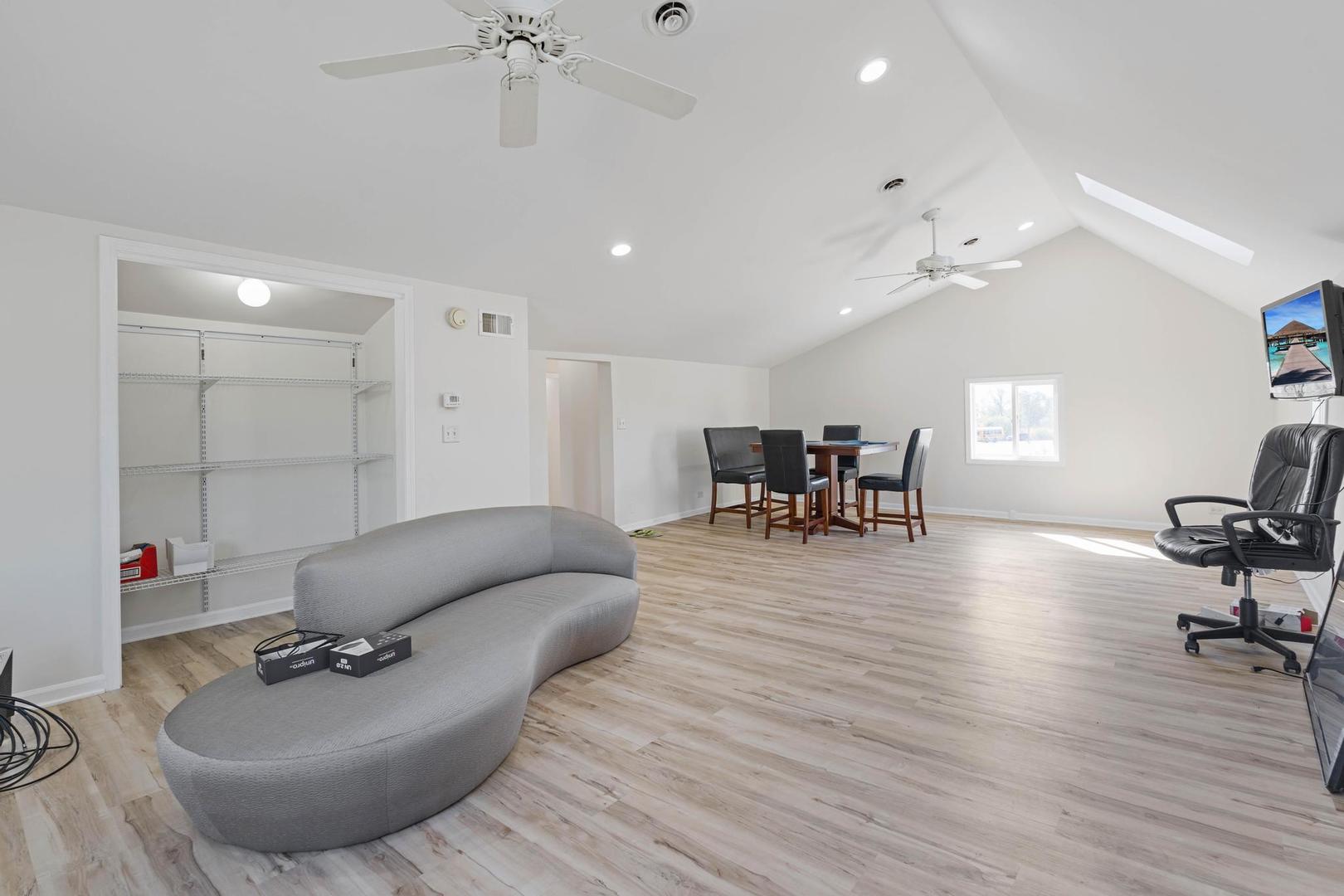 211 W Grass Lake Road, Lake Villa, IL 60046