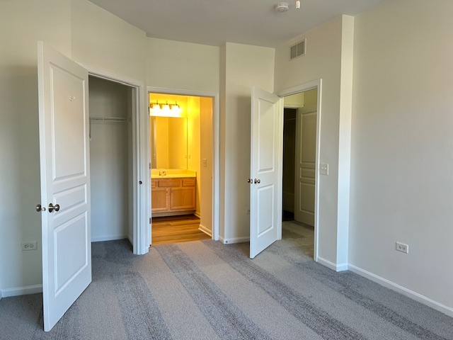 2220 Aurora Drive #5, Pingree Grove, IL 60140
