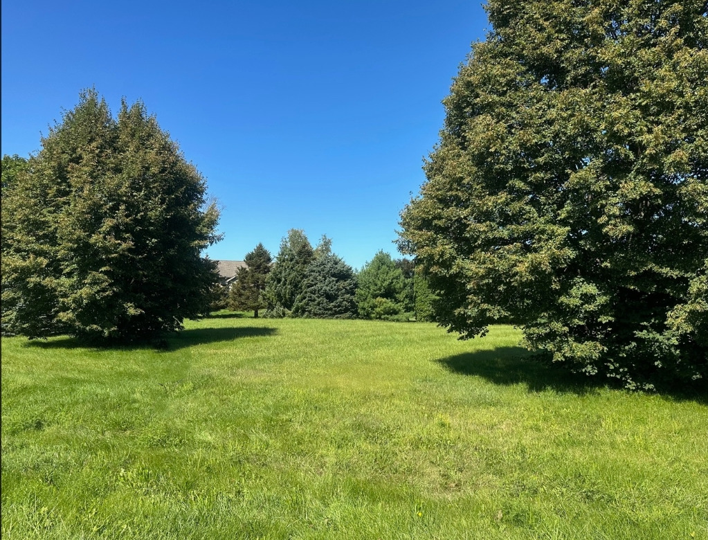 00 Cals Court, Harvard, IL 60033