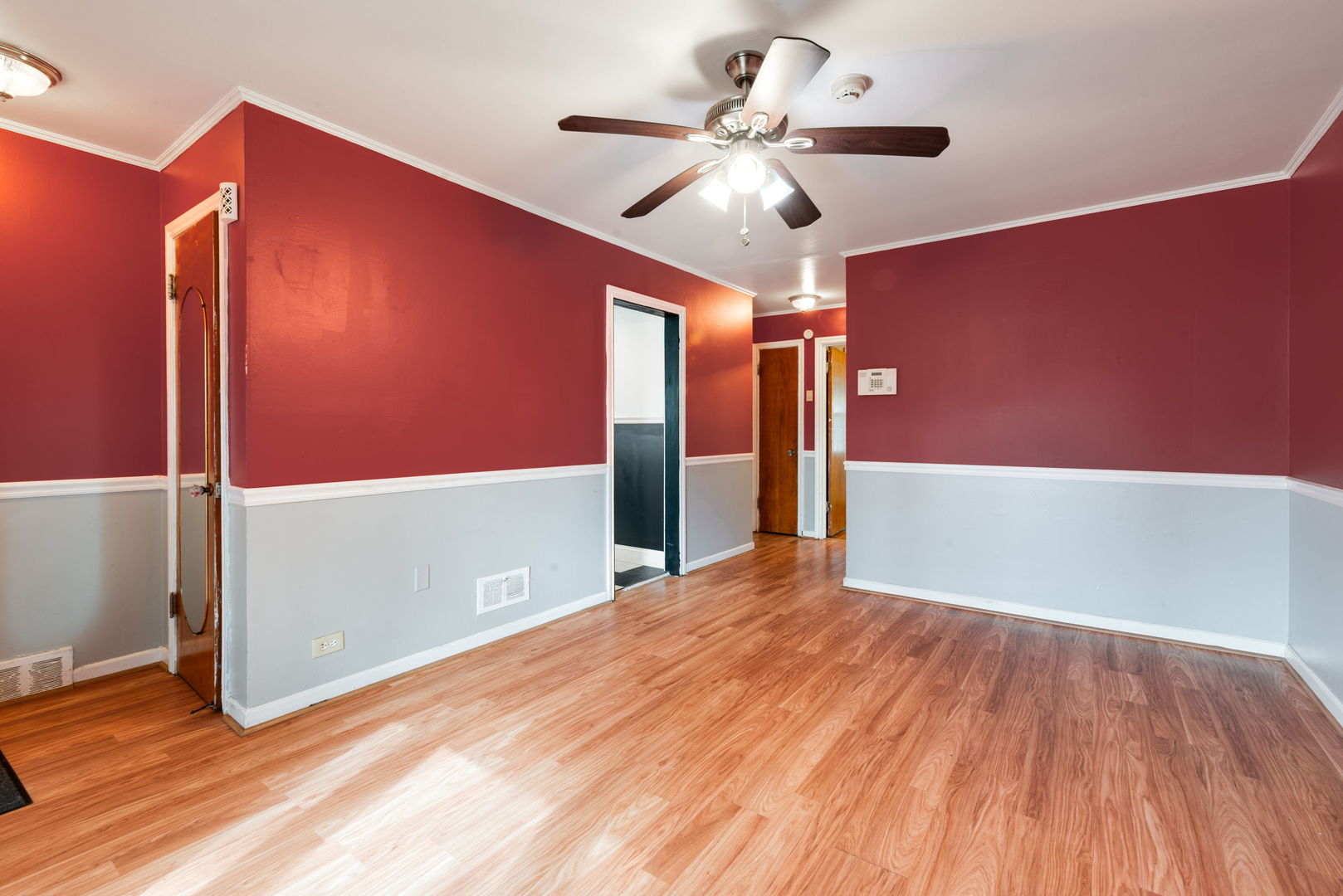 117 Morris Avenue, Bellwood, IL 60104