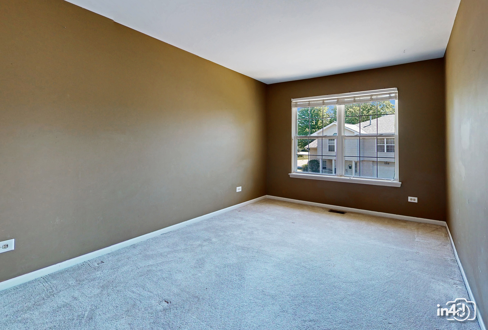 1319 SUGAR Court #1319, Naperville, IL 60563