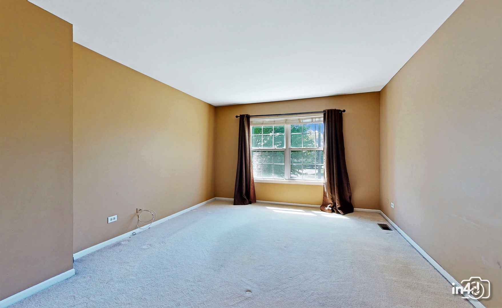 1319 SUGAR Court #1319, Naperville, IL 60563