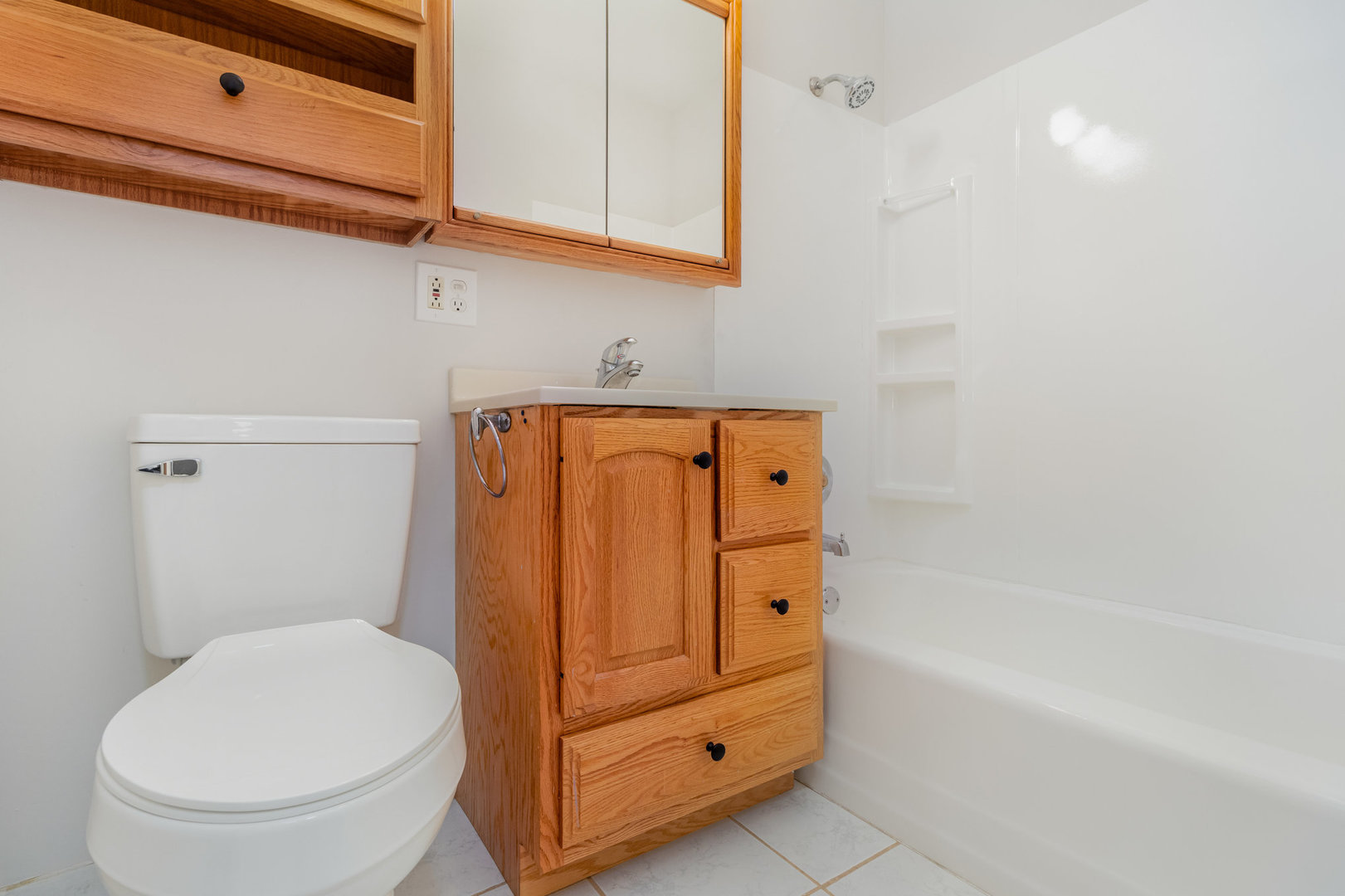 472 Lance Drive, Des Plaines, IL 60016