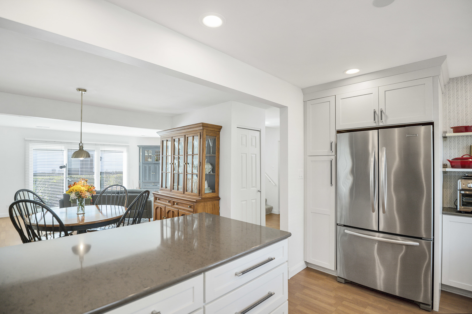 1104 Taunton Court, Schaumburg, IL 60193