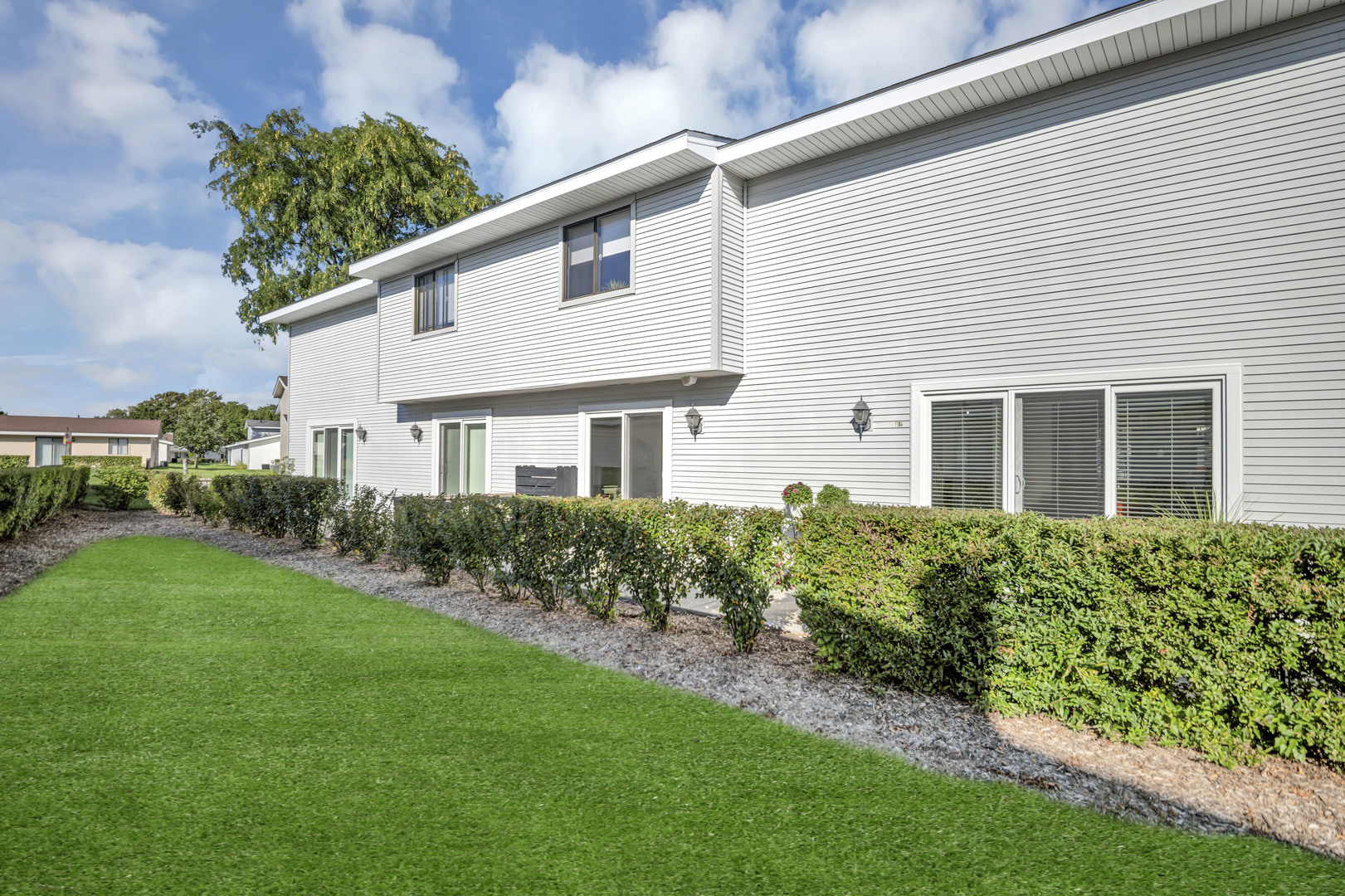 1104 Taunton Court, Schaumburg, IL 60193