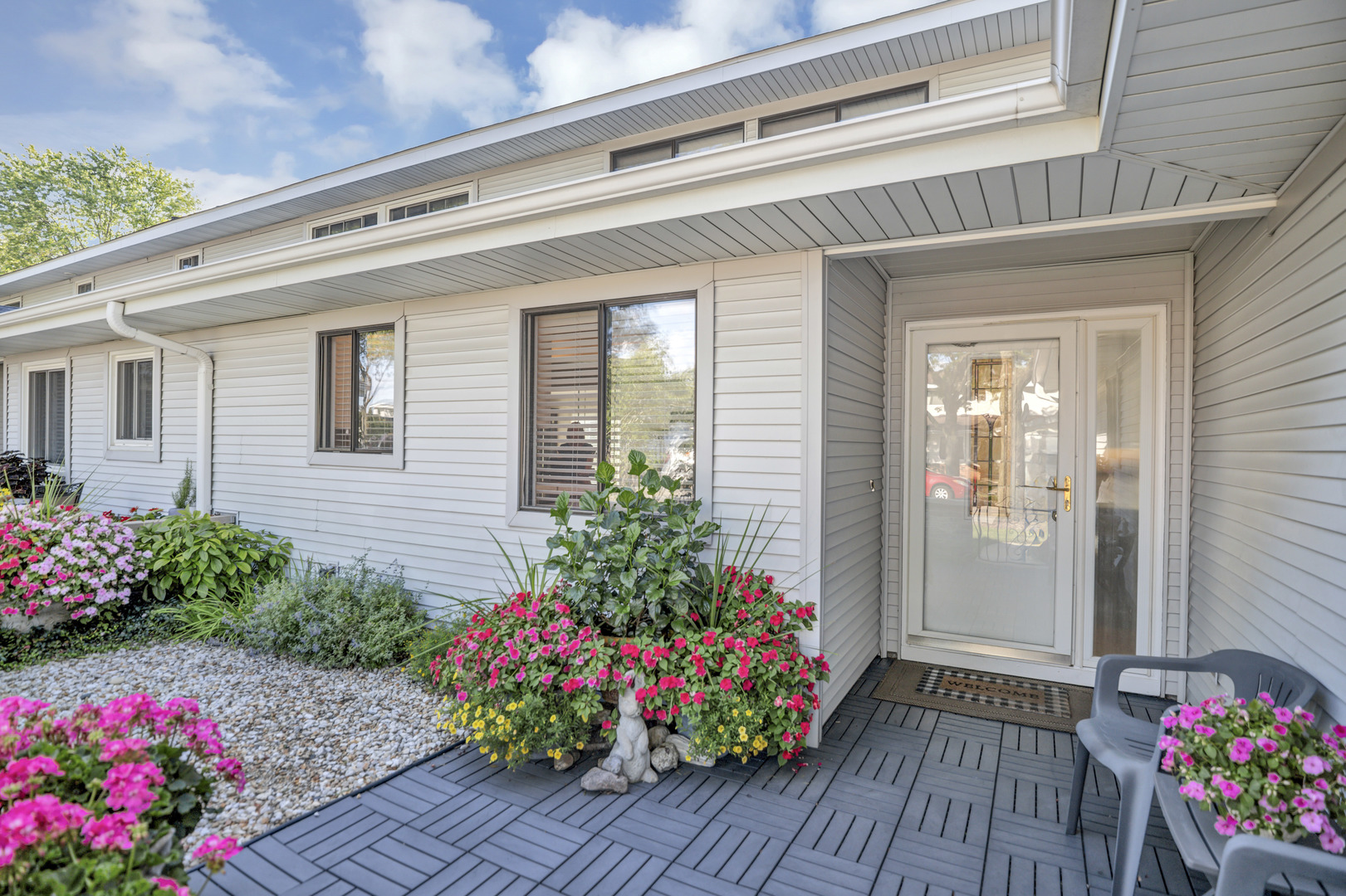 1104 Taunton Court, Schaumburg, IL 60193