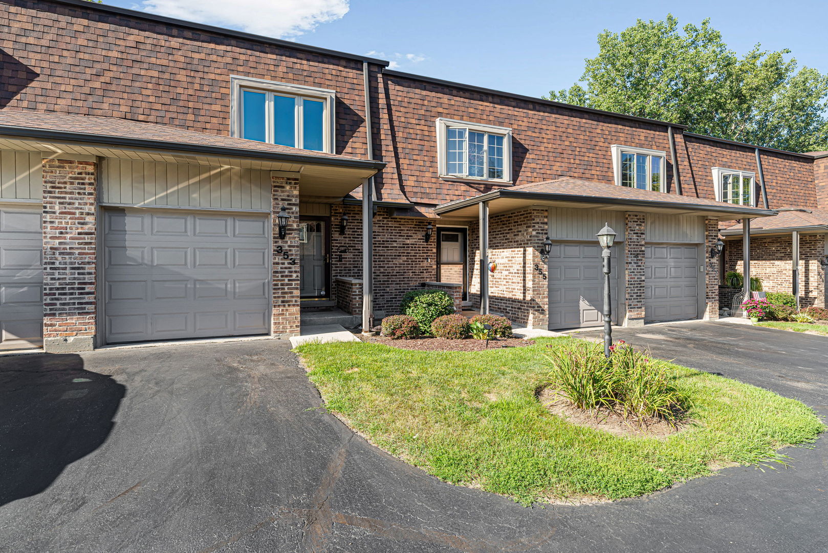 353 Getchell Avenue, Grayslake, IL 60030