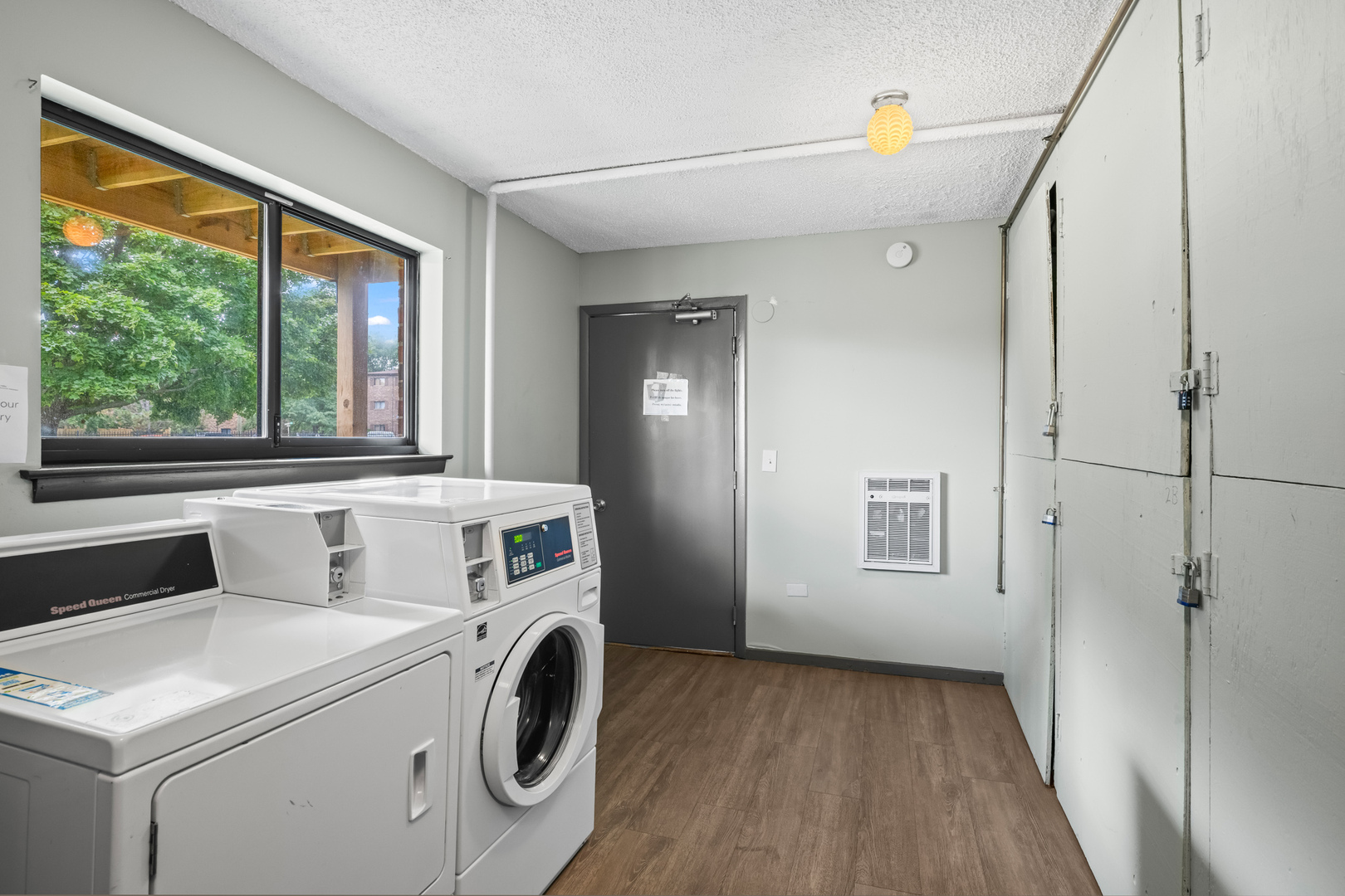 1472 Carol Court #1A, Palatine, IL 60074