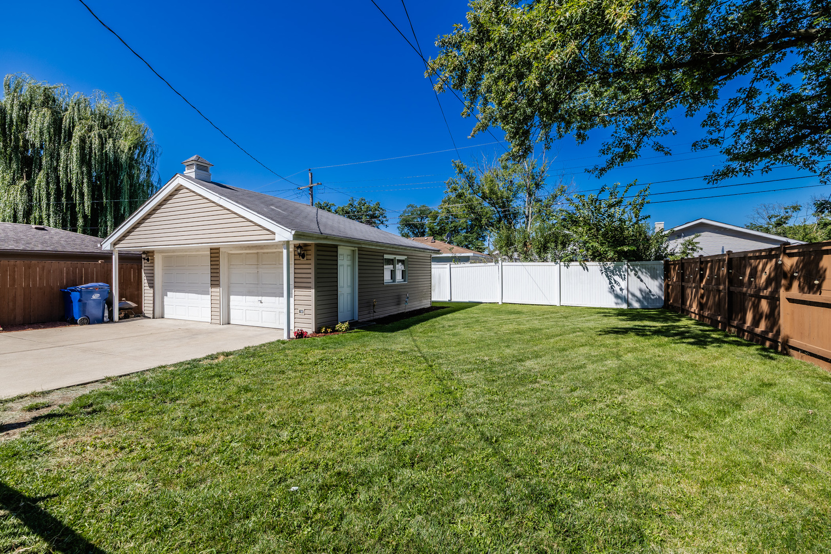 340 Mission Avenue, Villa Park, IL 60181