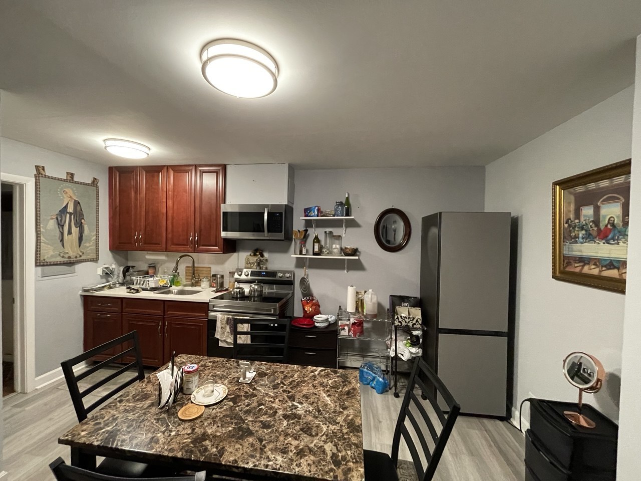 8100 Oakton Street #203, Niles, IL 60714