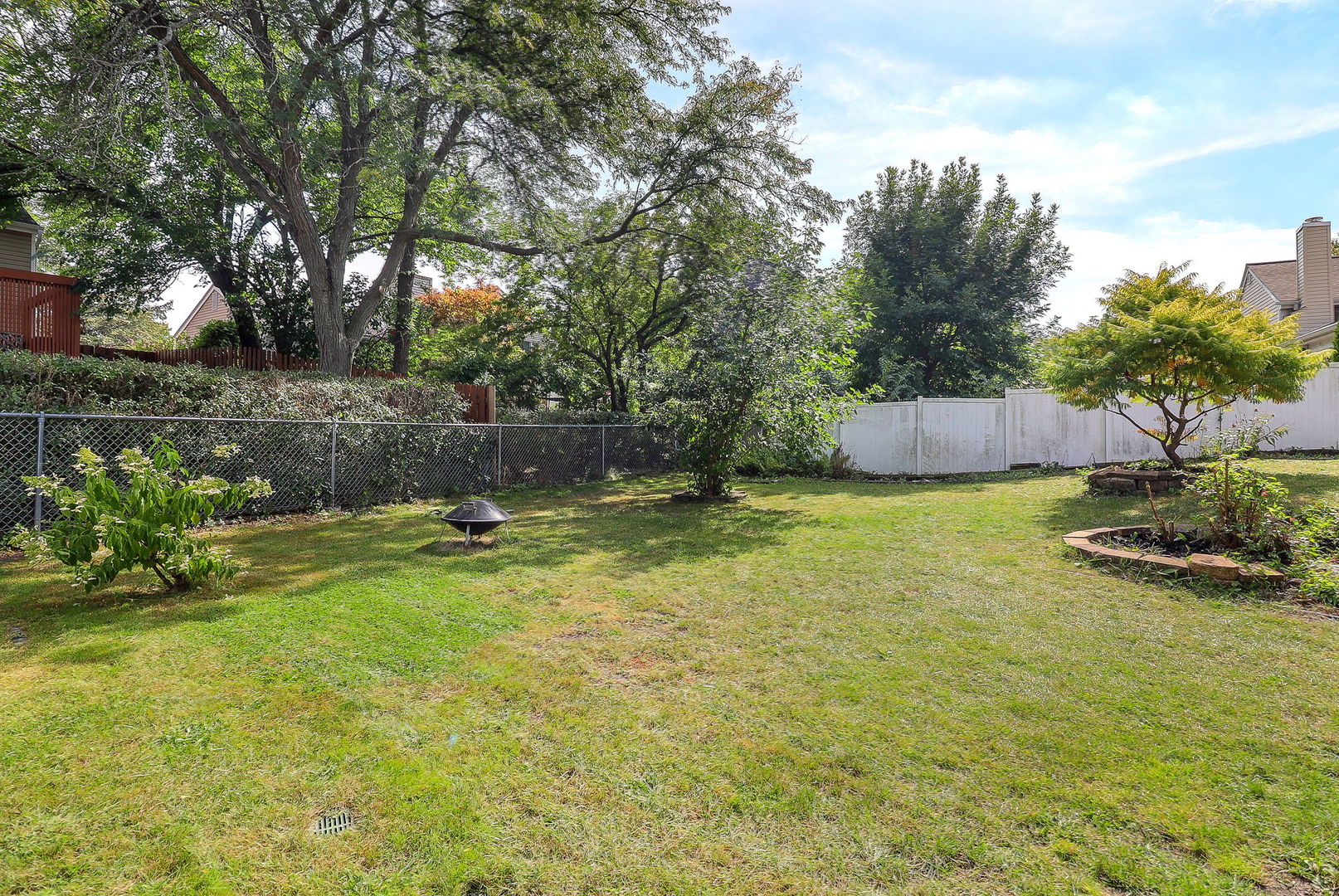957 Grant Street, Bartlett, IL 60103