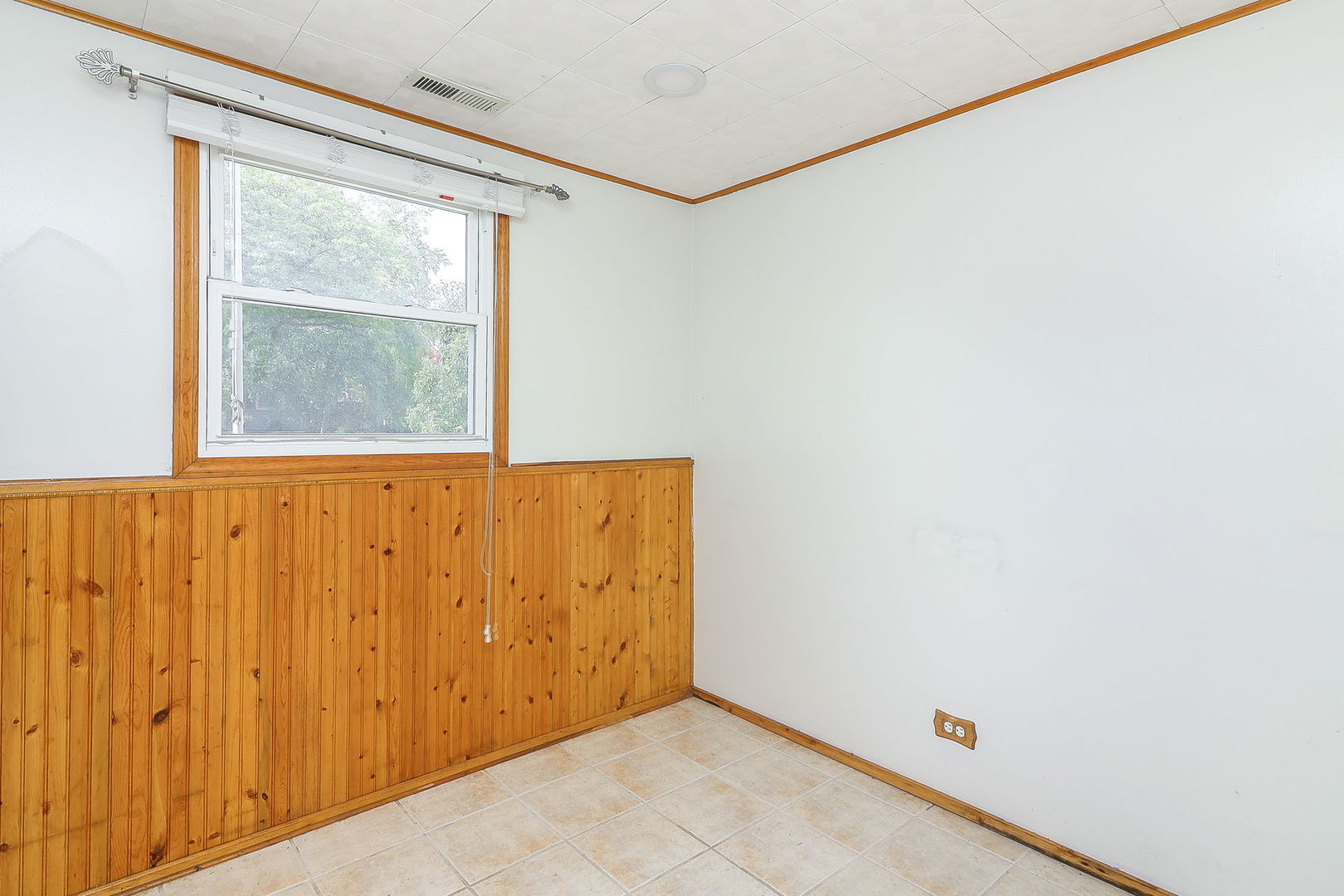 957 Grant Street, Bartlett, IL 60103