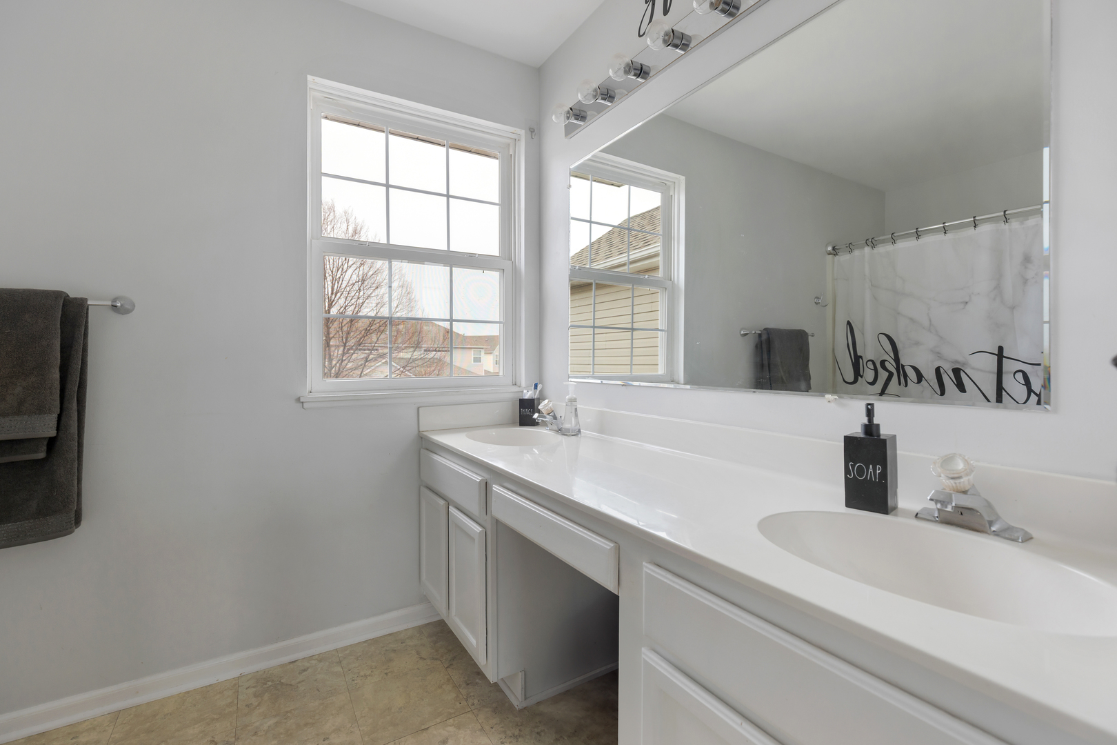 18283 Kirby Drive, Tinley Park, IL 60487