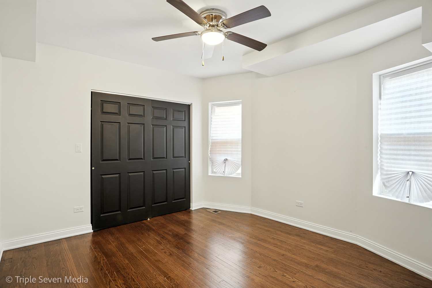 9439 S MAY Street, Chicago, IL 60620