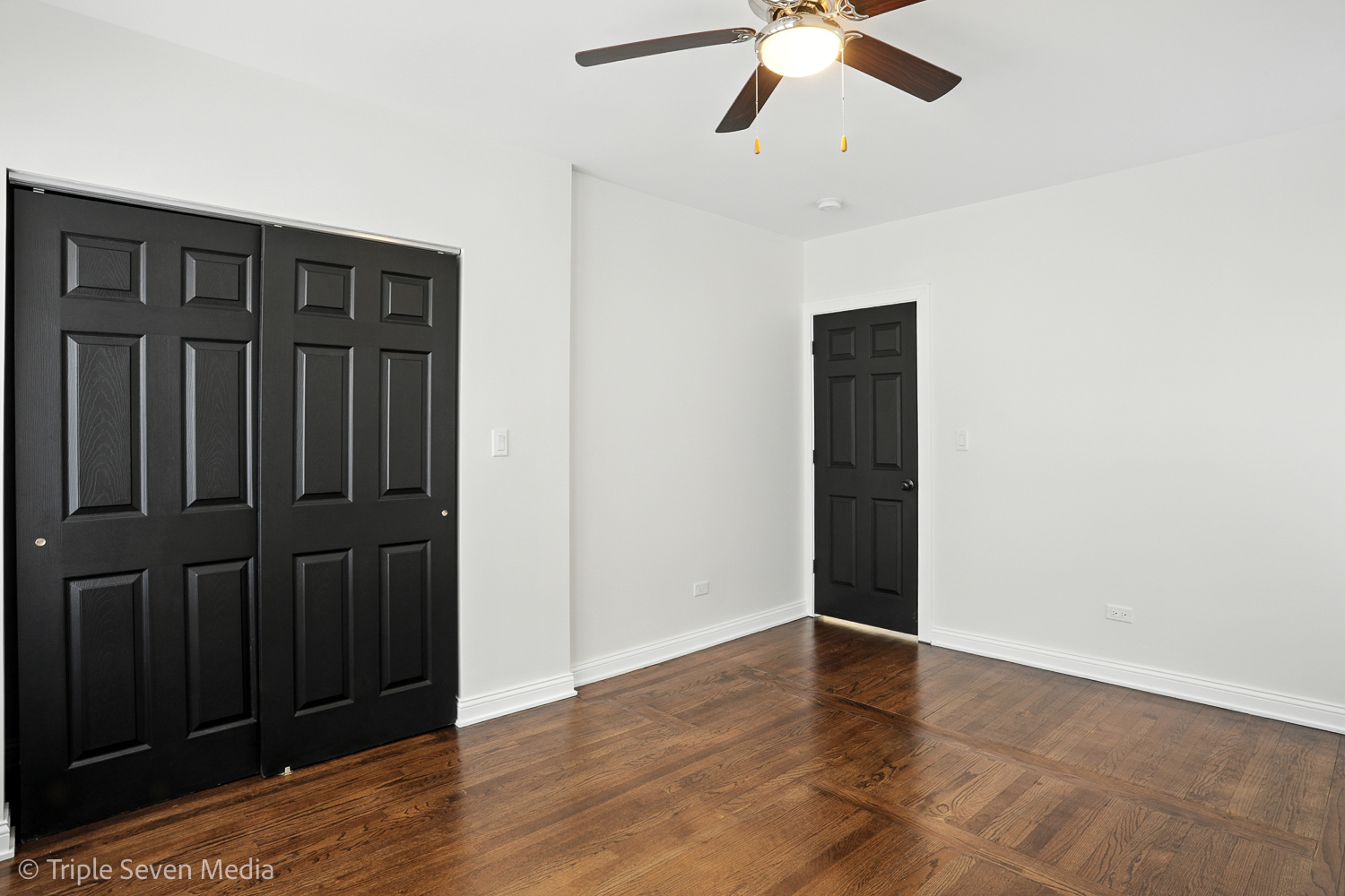 9439 S MAY Street, Chicago, IL 60620