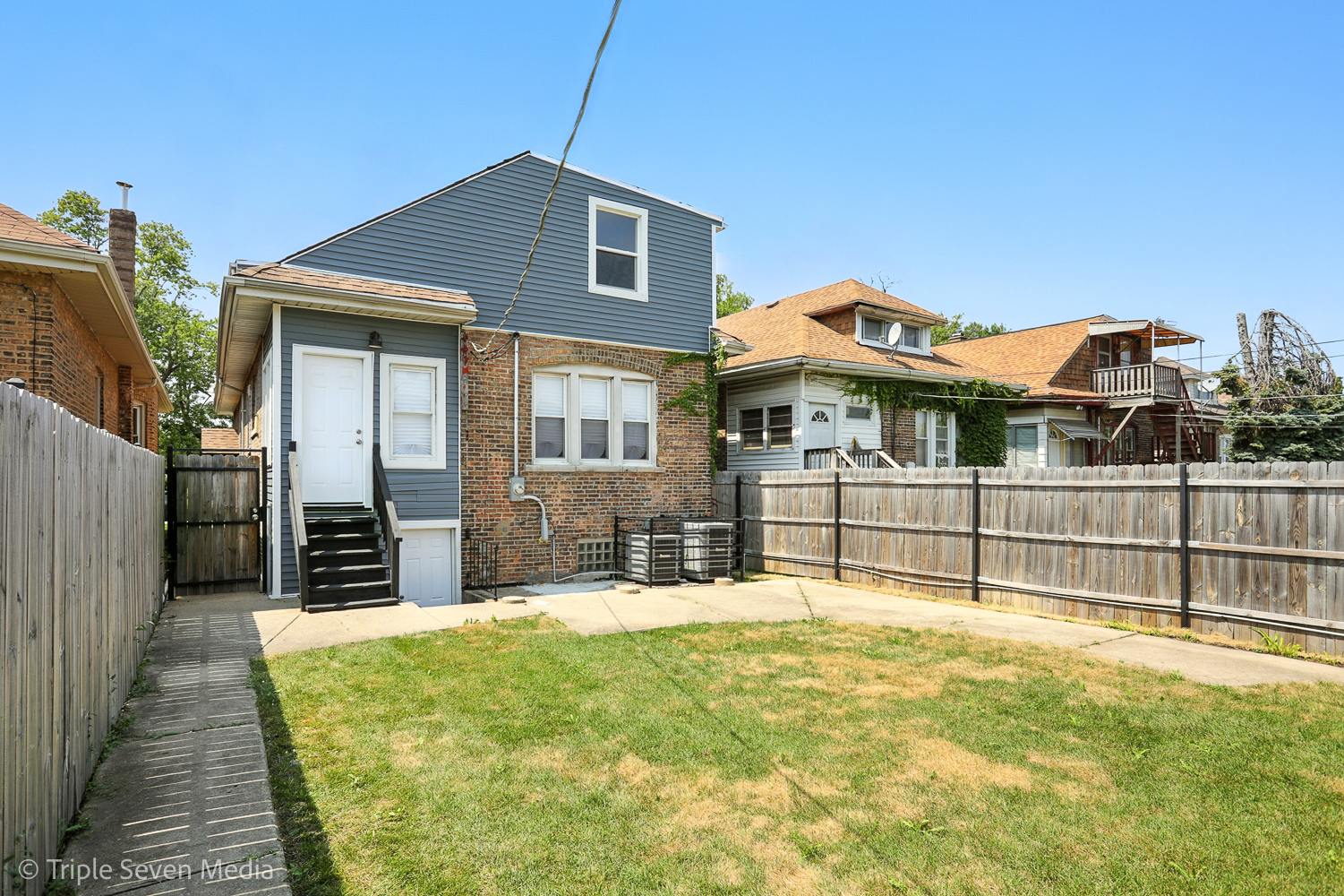 9439 S MAY Street, Chicago, IL 60620