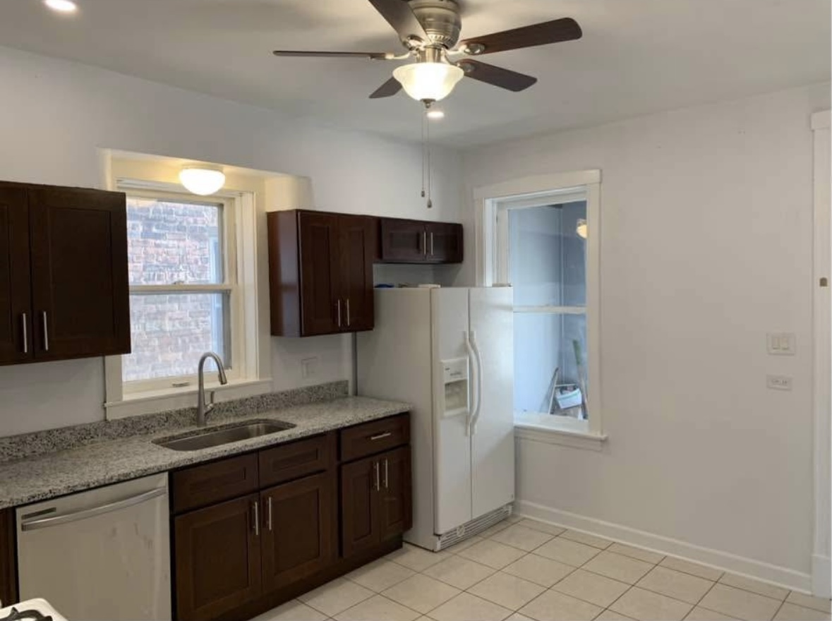 4554 S WASHTENAW Avenue, Chicago, IL 60632