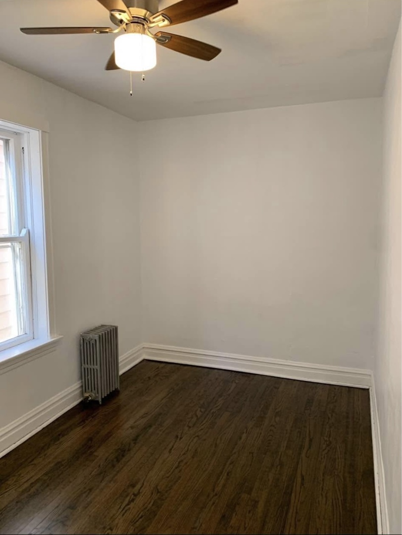 4554 S WASHTENAW Avenue, Chicago, IL 60632