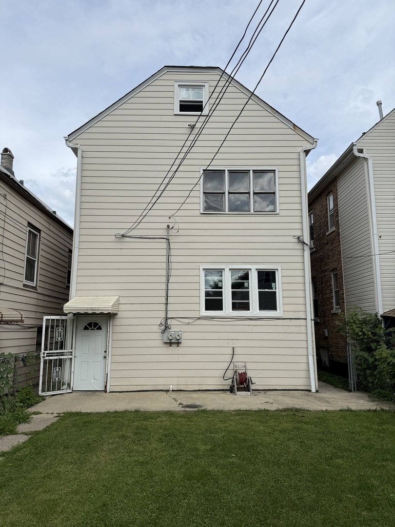 4554 S WASHTENAW Avenue, Chicago, IL 60632