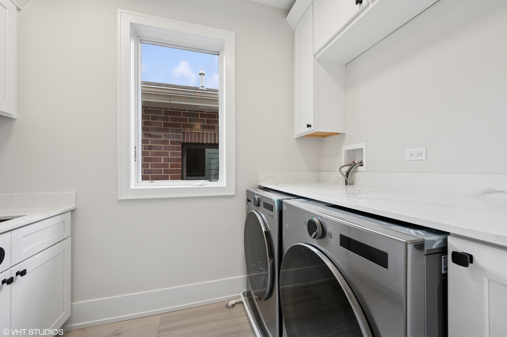 3920 N Bell Avenue, Chicago, IL 60618