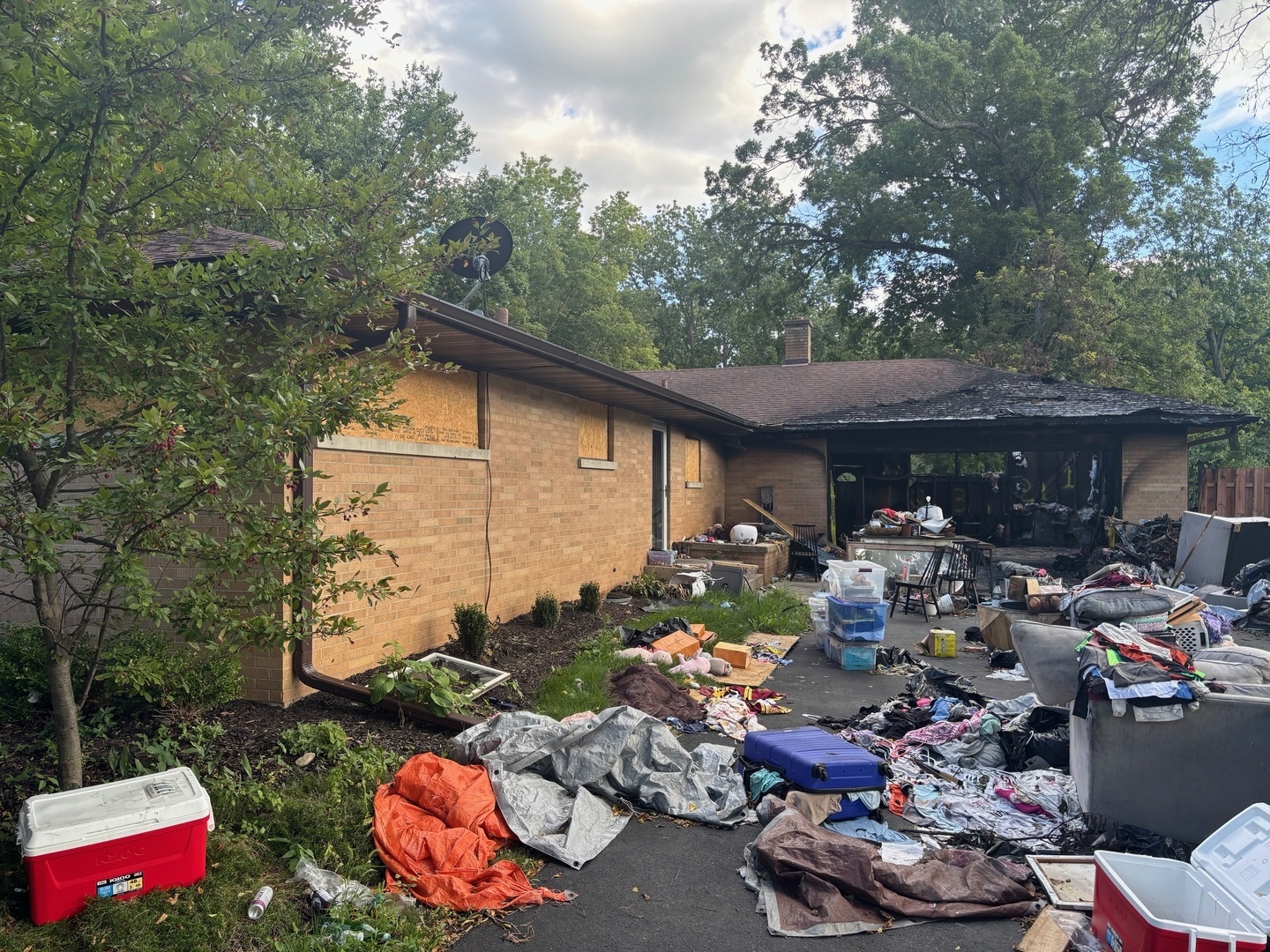 219 James Road, Spring Grove, IL 60081