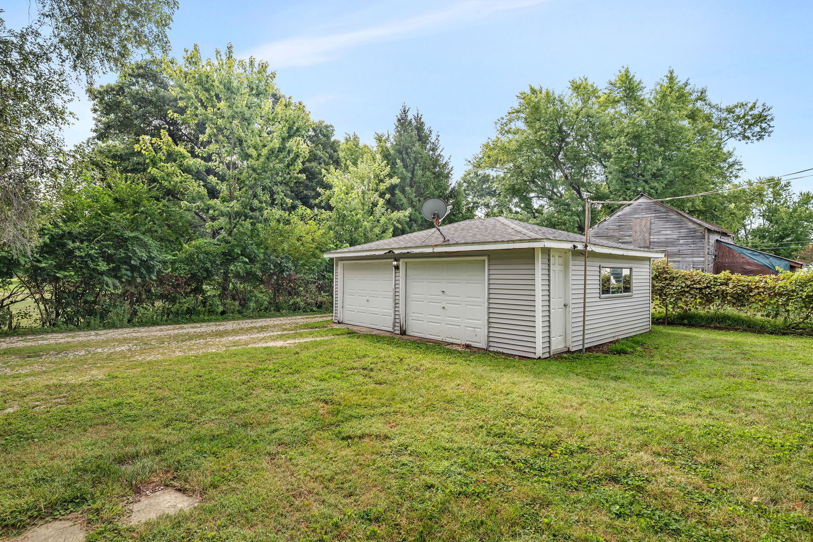 172 S Hossack Street, Seneca, IL 61360