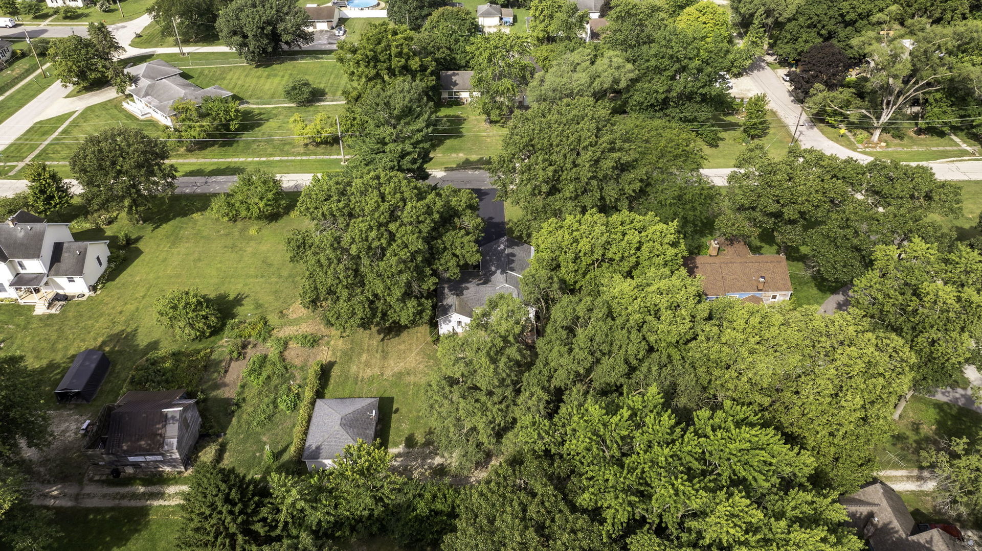 172 S Hossack Street, Seneca, IL 61360