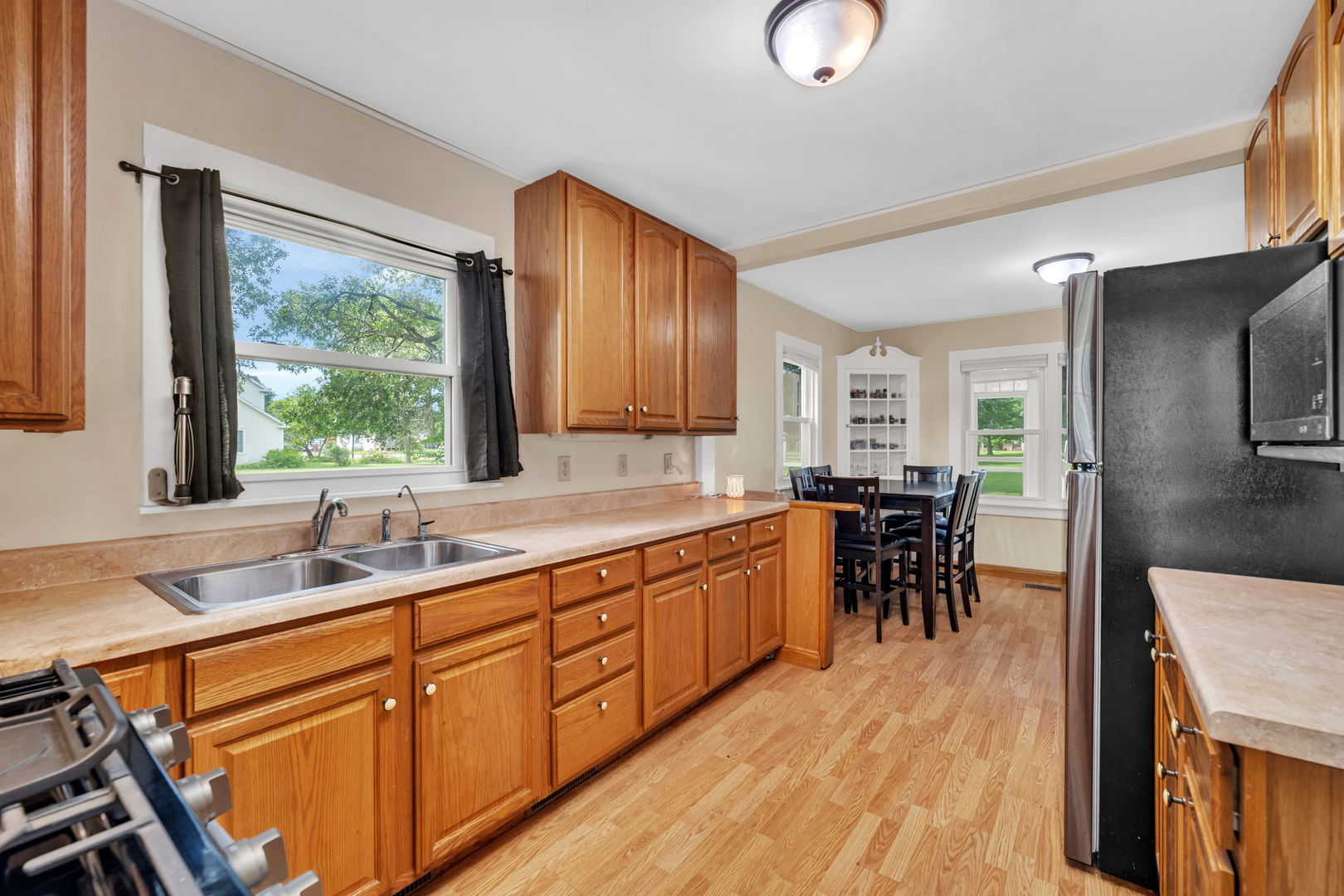 172 S Hossack Street, Seneca, IL 61360
