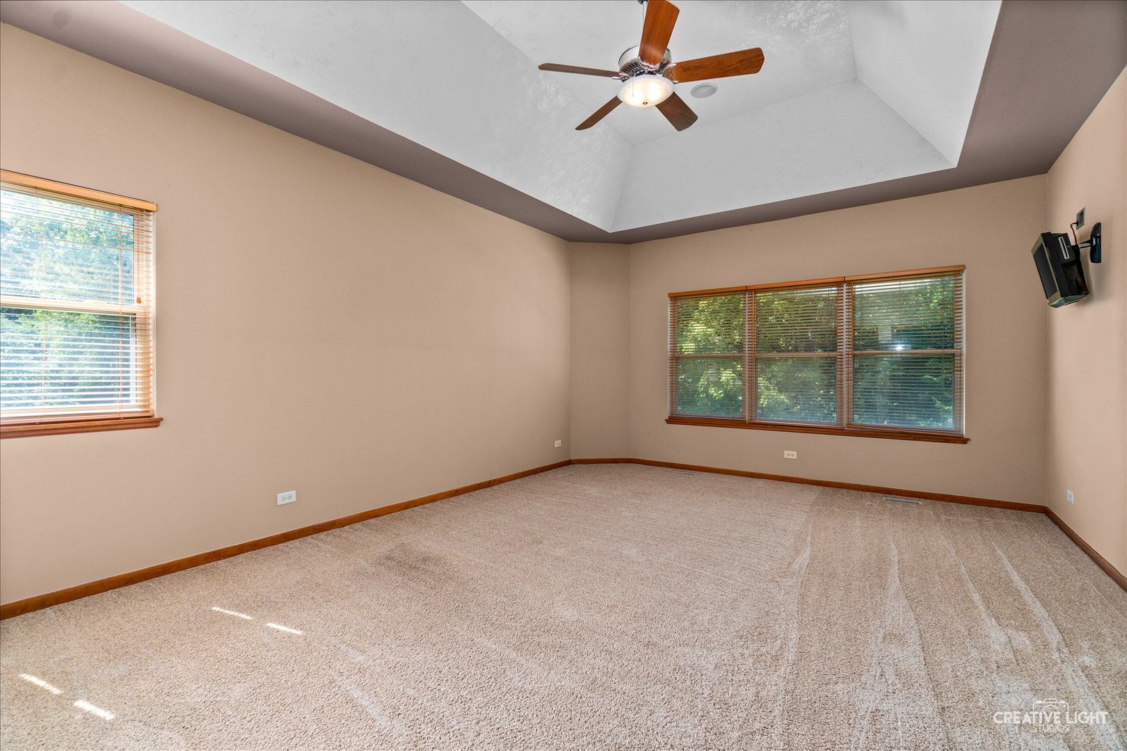 453 POPLAR Drive, Yorkville, IL 60560
