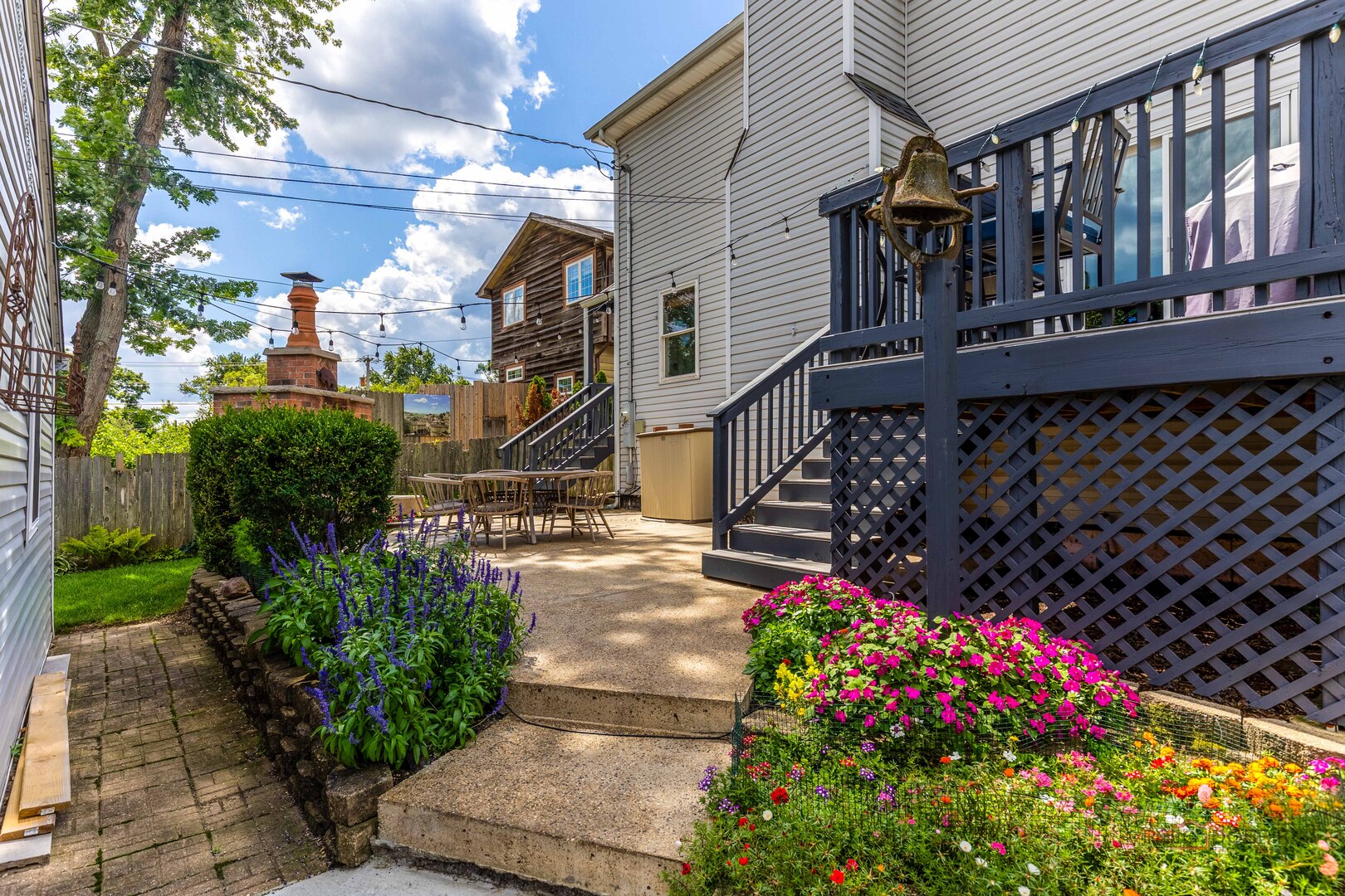 112 3rd Street, Libertyville, IL 60048