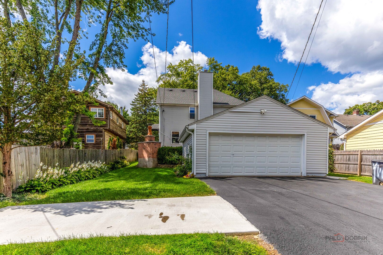 112 3rd Street, Libertyville, IL 60048