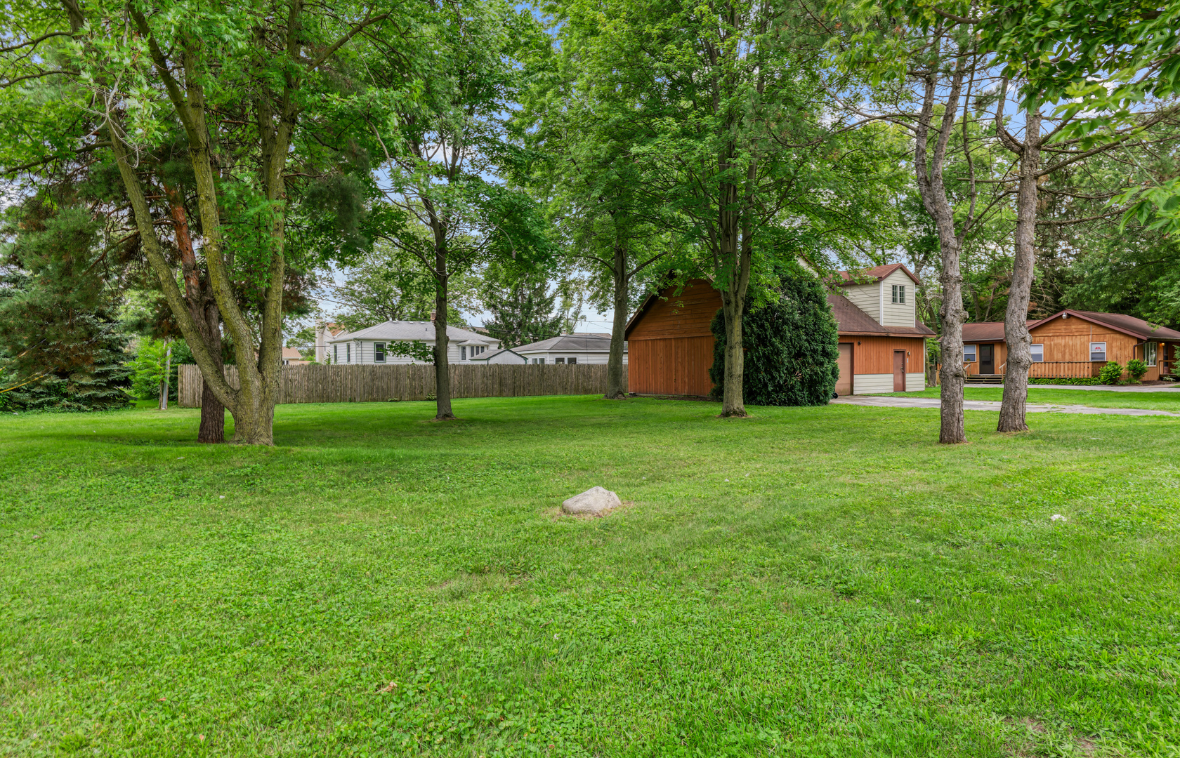 825 W 195 th Street, Chicago Heights, IL 60411