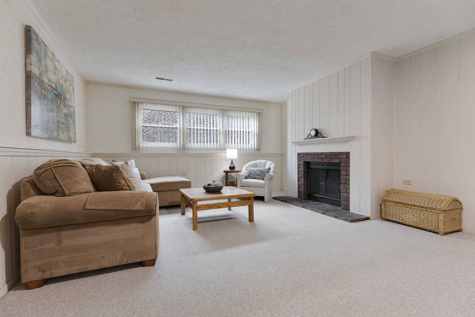 1827 W Sherry Lane, Addison, IL 60101
