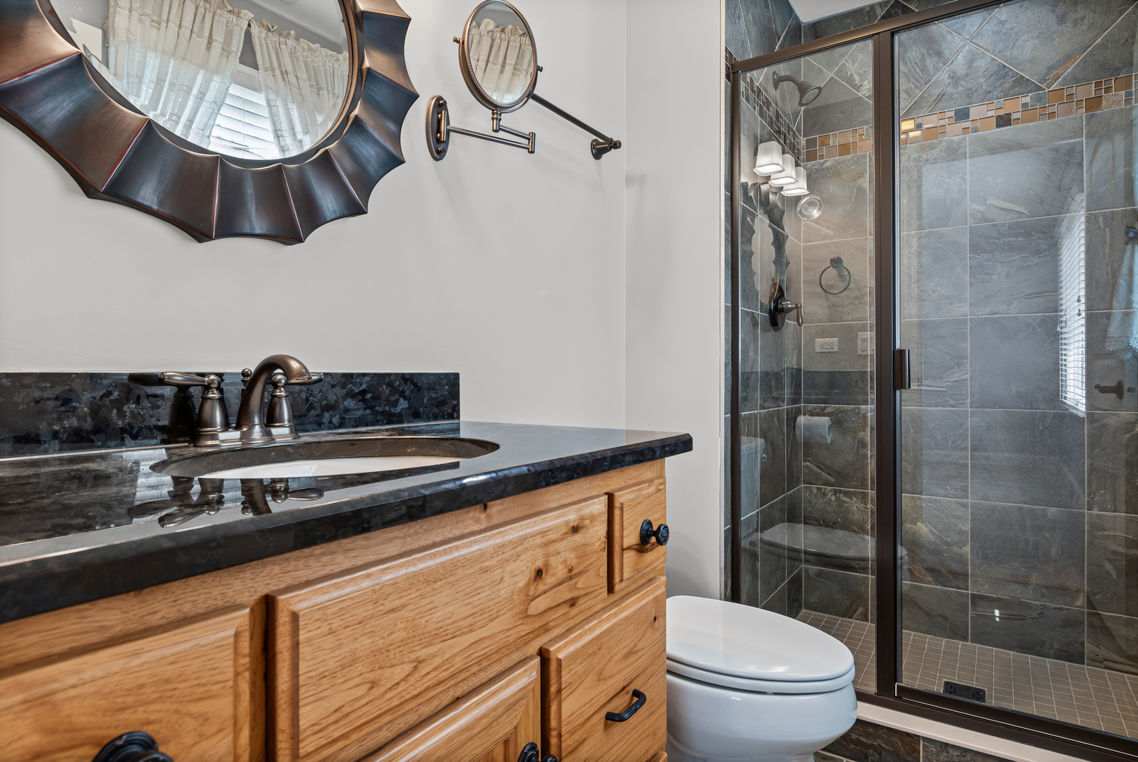 4037 Ashwood Park Court, Naperville, IL 60564
