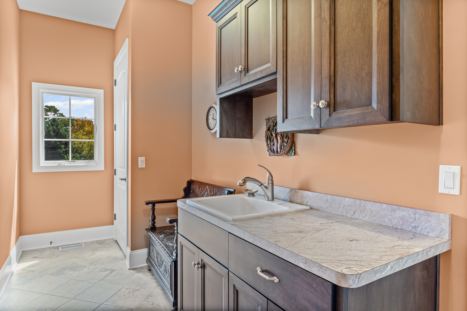 4037 Ashwood Park Court, Naperville, IL 60564