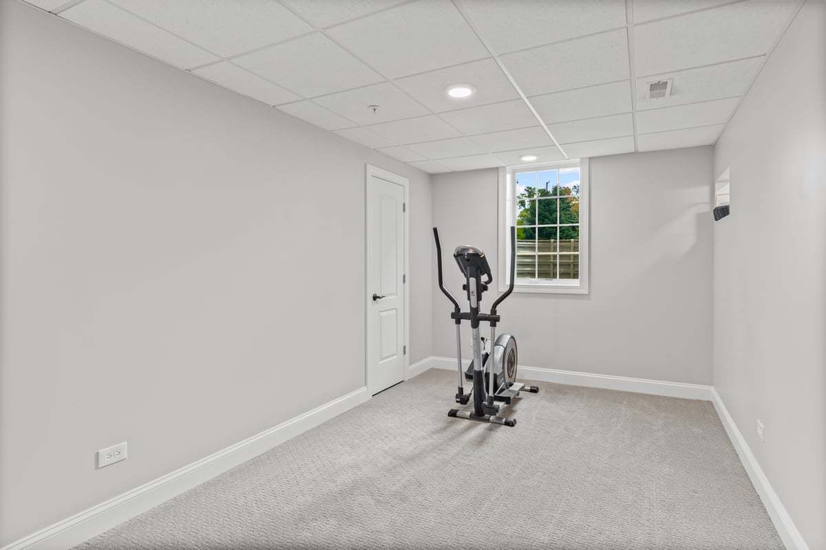 4037 Ashwood Park Court, Naperville, IL 60564