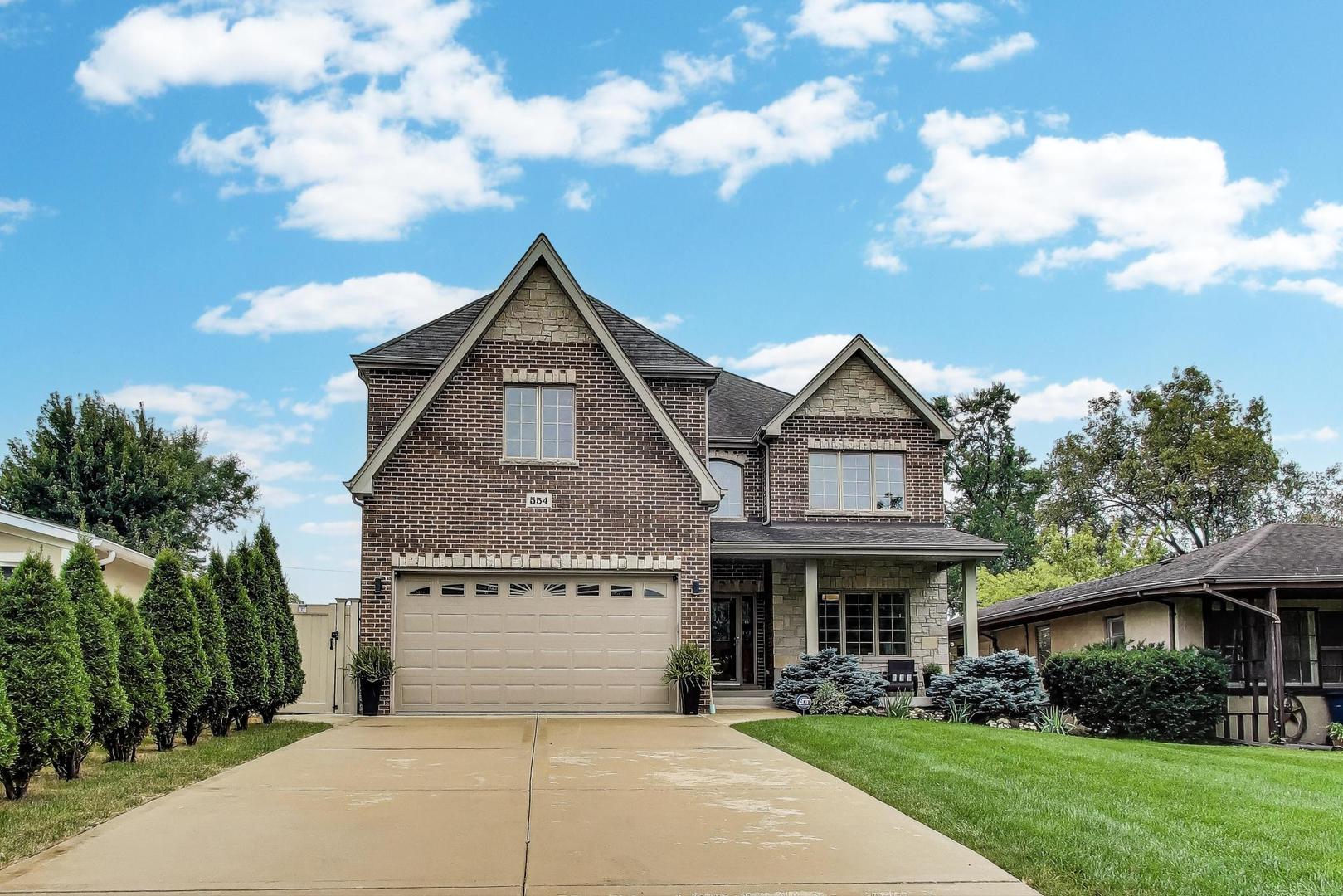 554 W Crockett Avenue, Elmhurst, IL 60126
