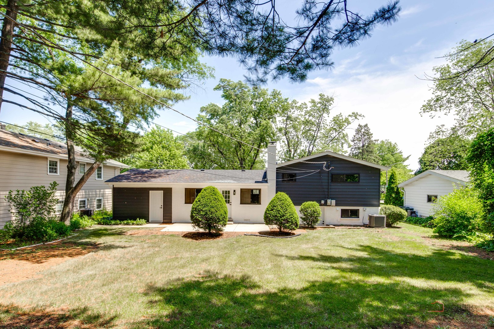 222 S Maple Street, Palatine, IL 60067