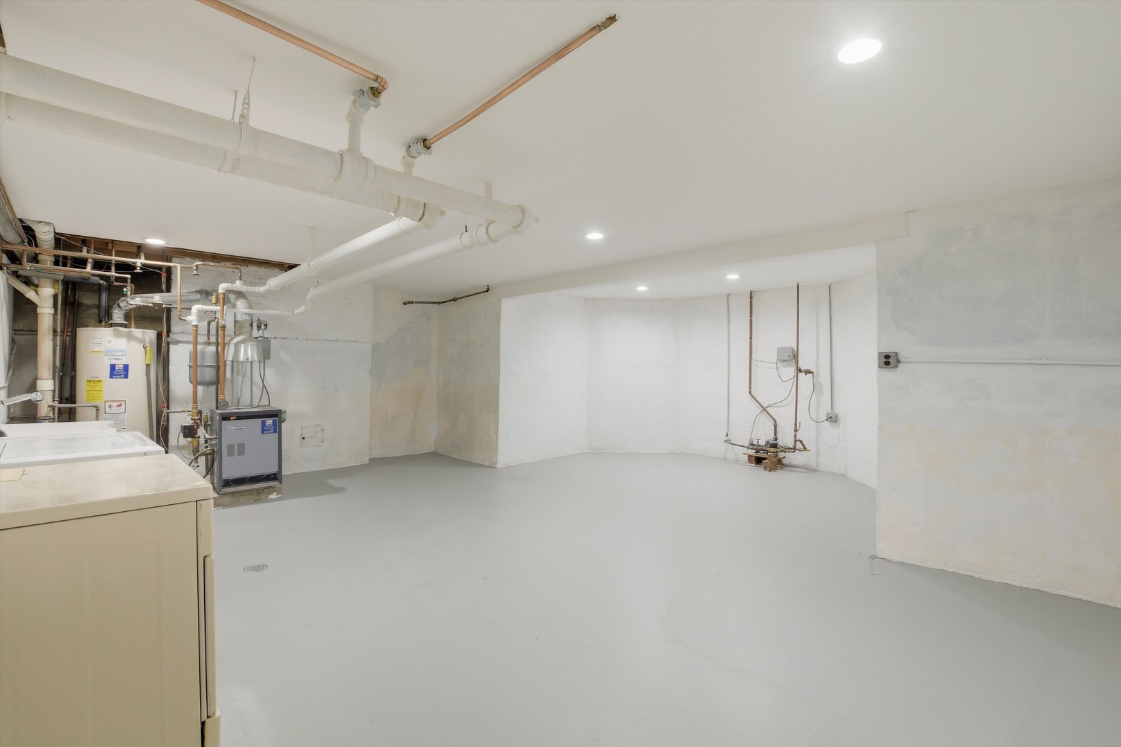 718 S WASHINGTON Avenue, Park Ridge, IL 60068