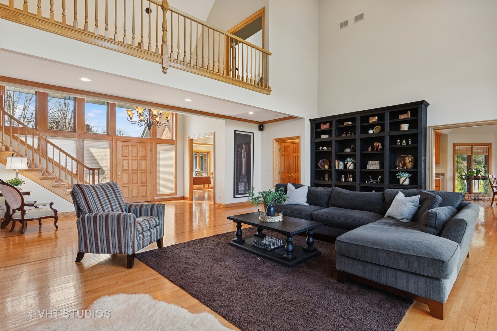 1512 Sunnyview Road, Libertyville, IL 60048
